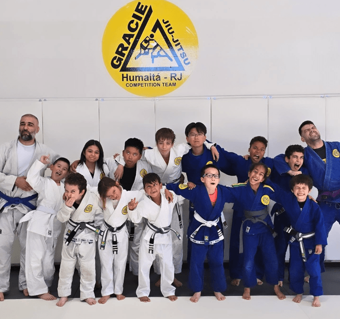 Junior Jiu-Jitsu: Boost Your Growth and Confidence!